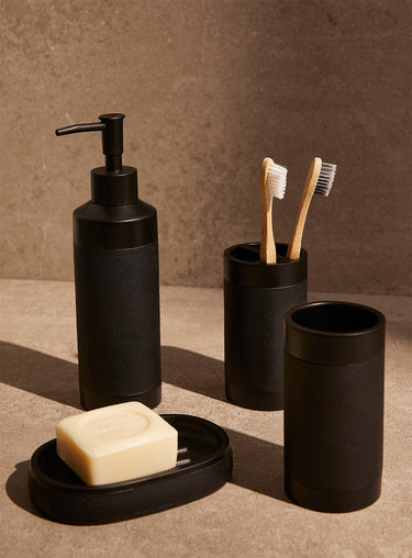 Mixed texture accessories